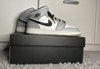 Air Jordan 1 Mid smoke grey black-white Hannover - Südstadt-Bult Vorschau