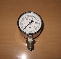 Pumpen-Manometer 0 bis 25 bar Feuerwehr VDO Nordrhein-Westfalen - Solingen Vorschau