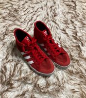 Neuwertige Adidas Chucks in Rot 39 1/3 Nordrhein-Westfalen - Wilnsdorf Vorschau