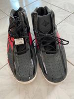 1 Paar REEBOK Sportschuhe Übergröße 53,5 Sachsen - Lauta Vorschau