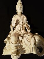 Guanyin auf Elephant, antikes Dehua Porzellan, Markung München - Sendling-Westpark Vorschau