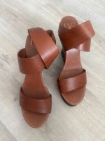 Diane von Fürstenberg Sandalen Plateau High Heels Leder Cognac 39 Nordrhein-Westfalen - Krefeld Vorschau