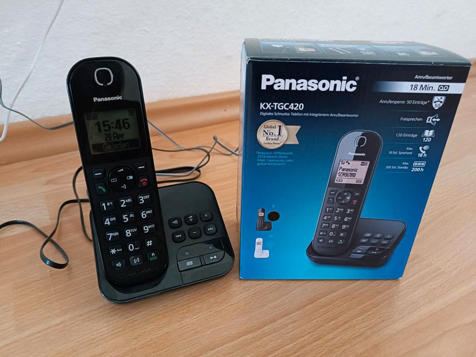 Panasonic Telefon KX-TGC 420 in Bad Bocklet