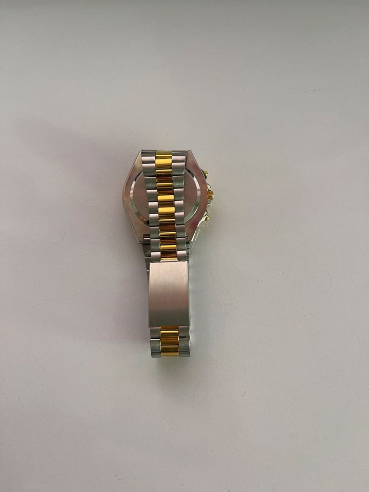 Golden Herrenuhr Uhr Armbanduhr in Darmstadt