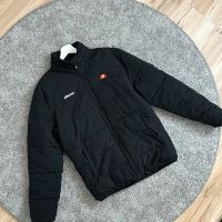 Ellesse Jacke Grösse M Nordrhein-Westfalen - Stolberg (Rhld) Vorschau