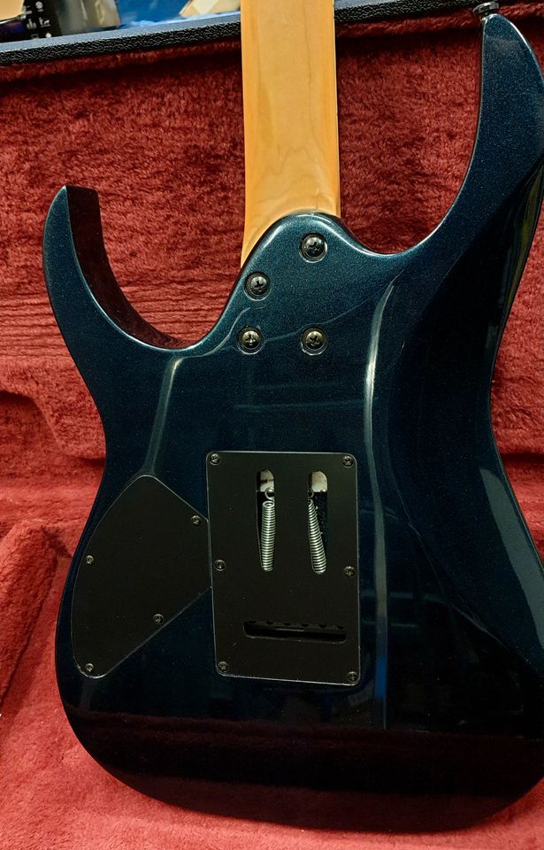 IBANEZ RG 170 DX E-Gitarre mit Koffer und Kabel in Wetter (Ruhr)