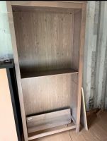 Graubrauner Ikea hemnes Regal massivholz Lieferung Berlin - Neukölln Vorschau