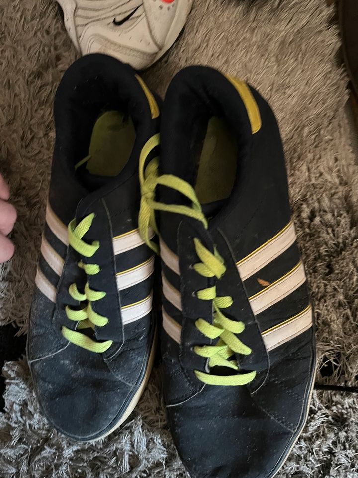 Adidas Schuhe für 5 Euro in Dortmund