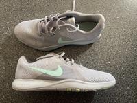 Nike Flex TR8 Sneaker Gr. 41 Aachen - Vaalserquartier Vorschau