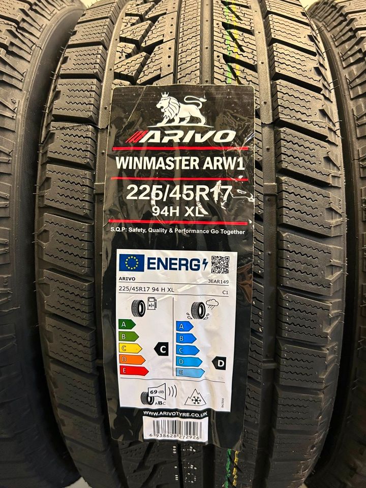 4*NEU* Winterreifen 225/45 R17 ; Montage möglich in Wertingen