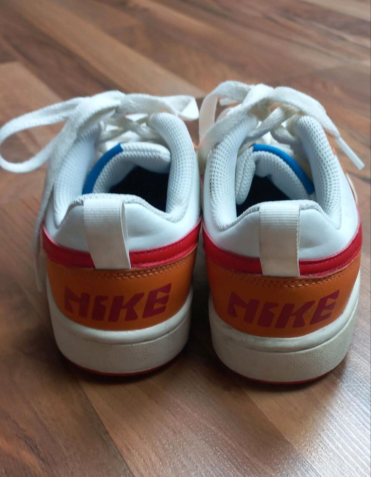 Nike Schuhe Gr. 36,5 in Koblenz