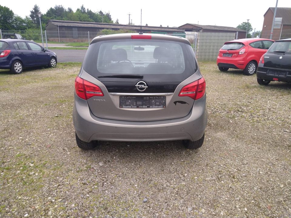 Opel Meriva B 1.4 Innovation LHZ SHZ Tempomat HU & Inspektion neu in Drentwede