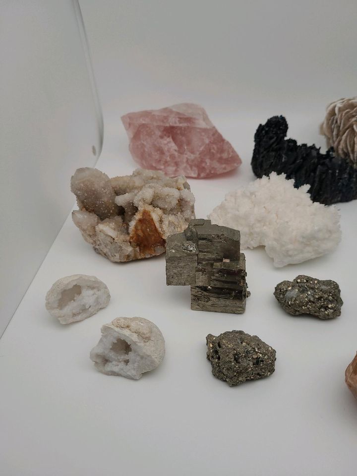 Mineralien Sammlung Bergkristall Aragonit Wüstenrose in Dautphetal