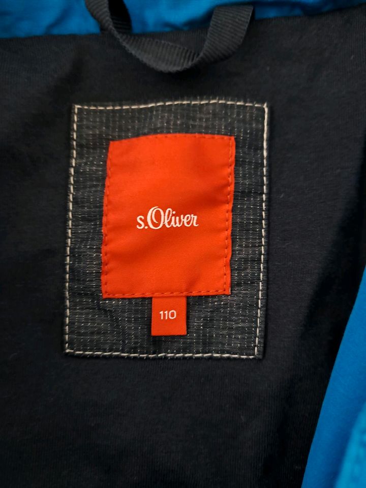 Dünne S.Oliver Jacke Gr.110 in Bretzfeld