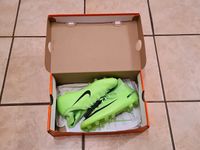 Schöne Nike Fußballschuhe Gr.37.5 OVP Rheinland-Pfalz - Großmaischeid Vorschau