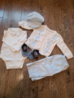 Baby junge Taufe Hochzeit Feier Strickjacke Body Mütze schuh Hose Sachsen - Doberschau Vorschau