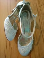 Braut Schuhe Pumps Gr. 38 beige / creme / ivory Leipzig - Lausen-Grünau Vorschau