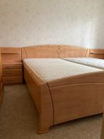Doppelbett (neuwertig) inkl. Nachttische, Lattenrost, Matratzen Nordrhein-Westfalen - Borgentreich Vorschau
