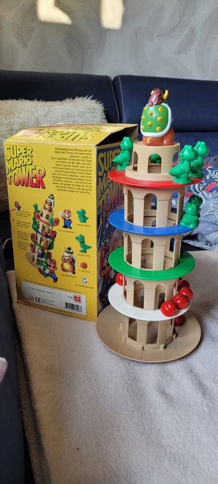 Super Nintendo Super Mario Tower Spiel aus dem Jahre 1994 in Bochum