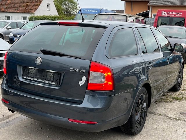 Skoda Octavia Automatik NEUE TÜV Euro 5 in Wallersdorf