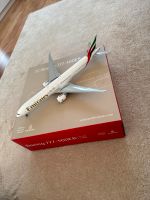 Emirates A6-EGO Boeing 777-300ER 1:200 Official Licensed Product Rheinland-Pfalz - Weitersburg Vorschau