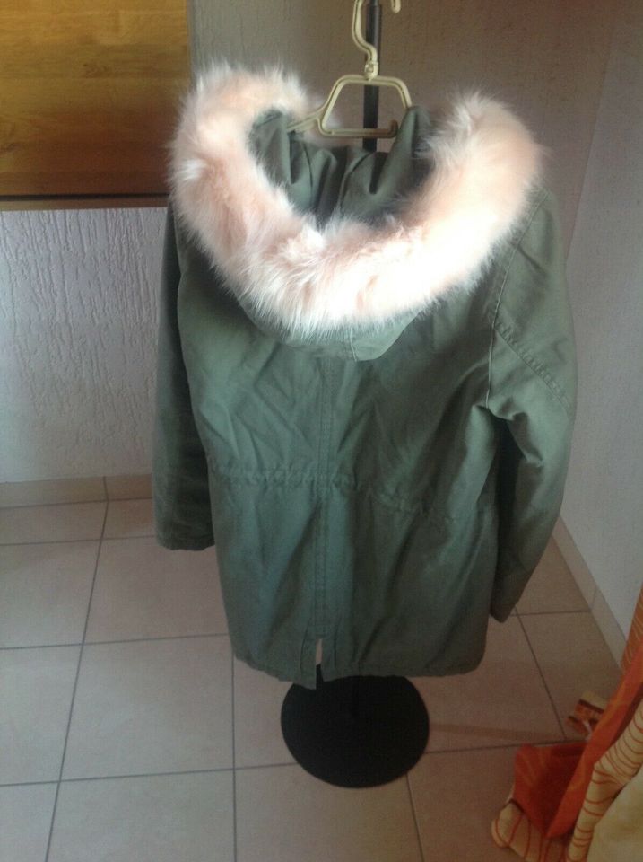 Winterjacke mit Kapuze Gr.L olivgrün Fabr. Tom Tailor NEU in Merzig