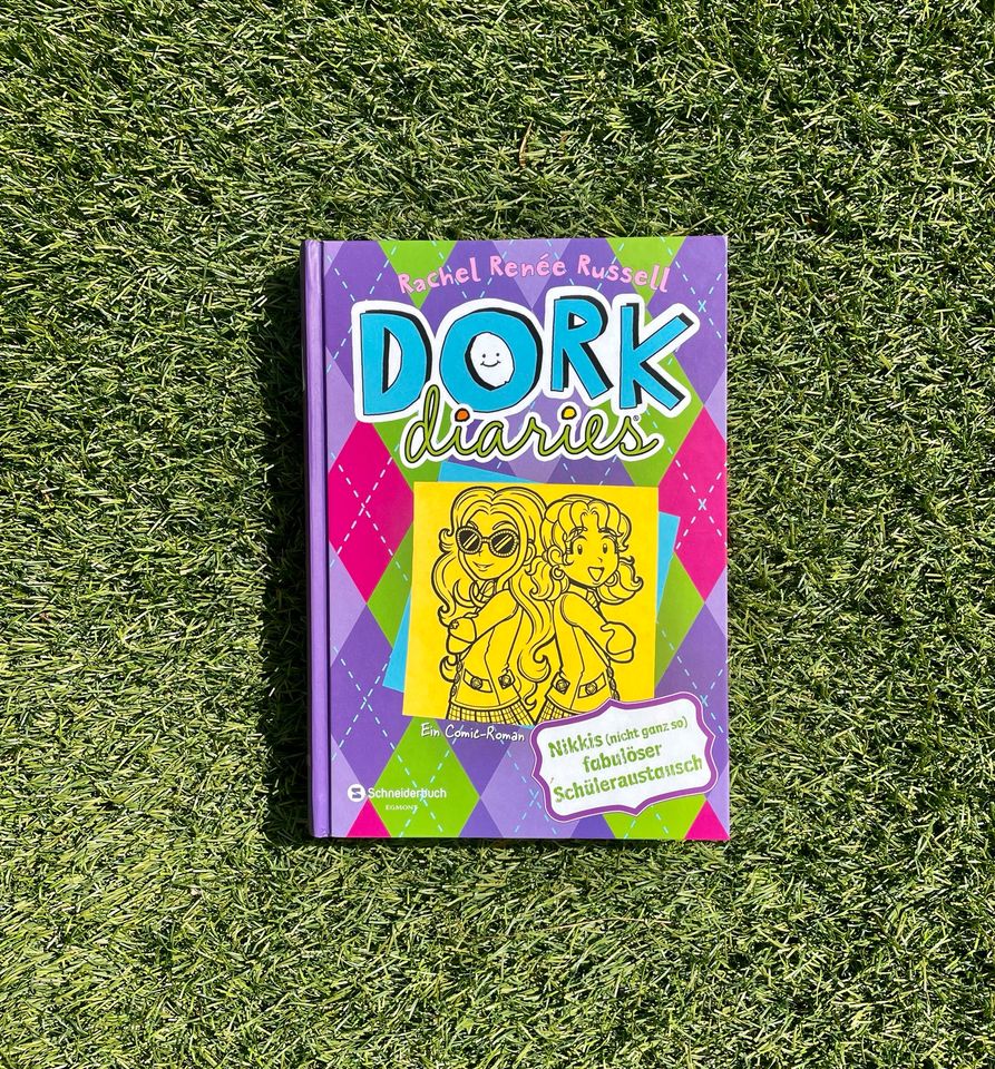 ღღ Dork Diaries ღღ je 3,-€ zusammen 8,-€ ღღ sehr guter Zustand ღღ in Lohmar