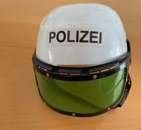 Spielhelm Polizei. Gerne ausprobieren Stuttgart - Untertürkheim Vorschau