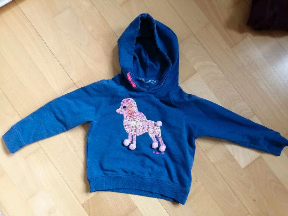 Hoodie /Kapuzenpulli von Staccato Größe 92/98 in Waldbrunn