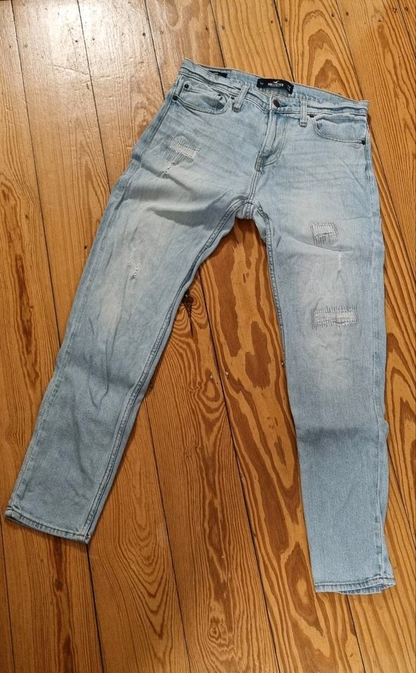 Jeans Hollister Gr. 30/32 in Hamburg