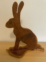 Holzfigur - Hase - 44 cm hoch - dekorativ und handgefertigt Brandenburg - Havelaue Vorschau