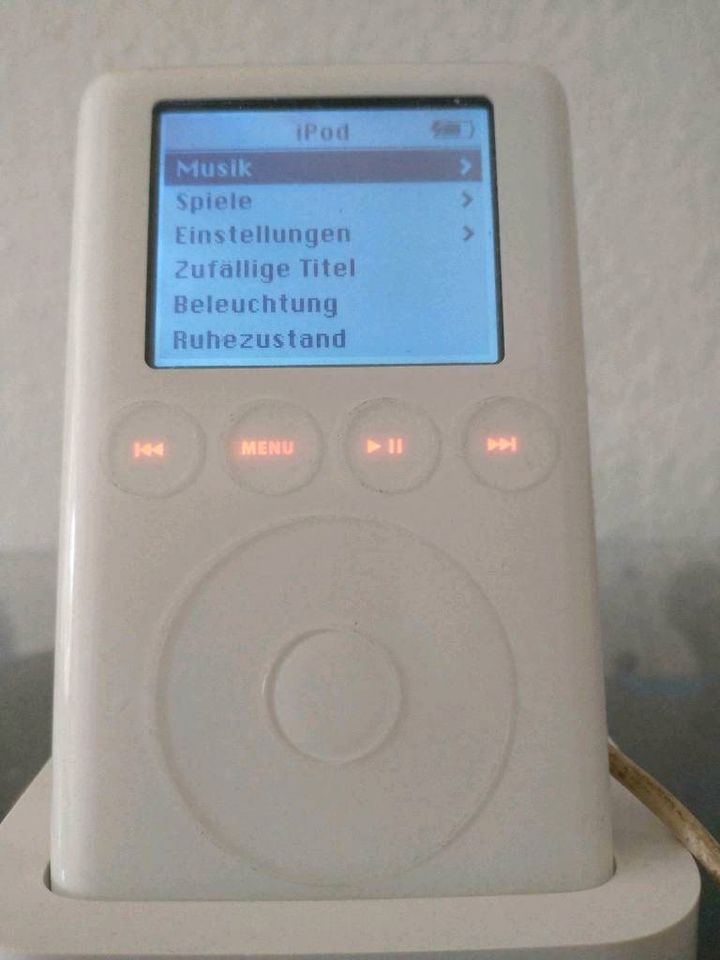 Apple iPod 3g 40gb mit Zubehör in Hannover