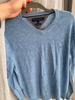 Tommy Hilfiger Pullover Größe L blau wenig getragen Nordrhein-Westfalen - Oberhausen Vorschau