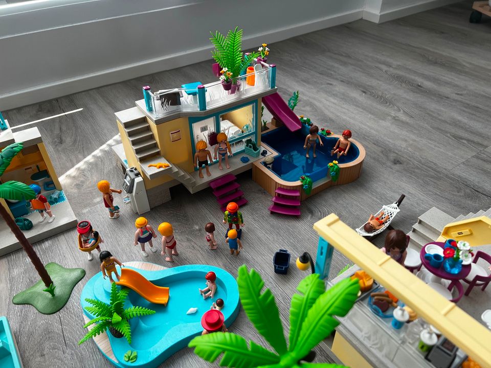 Playmobil Haus Hotel Playmo Beach 70434 + Erweiterung in Nürnberg (Mittelfr)