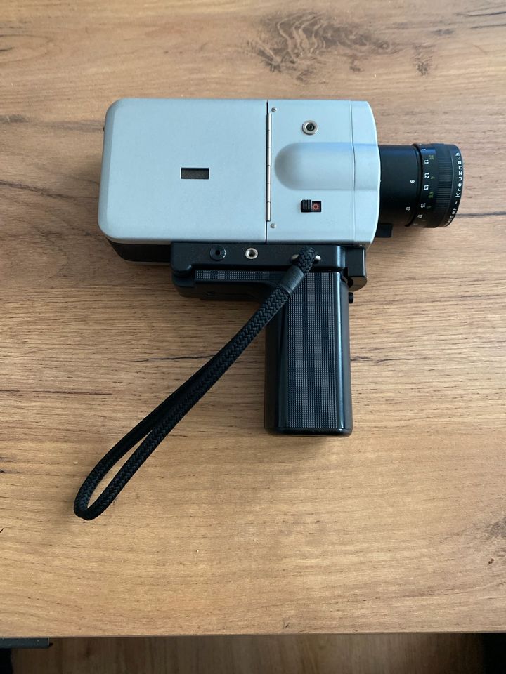 Braun NIZO 136XL Super8 Kamera mit Zubehör in Holzminden