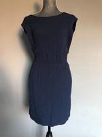 Mango Kleid Gr Xs  34  Dunkelblau neu Berlin - Reinickendorf Vorschau