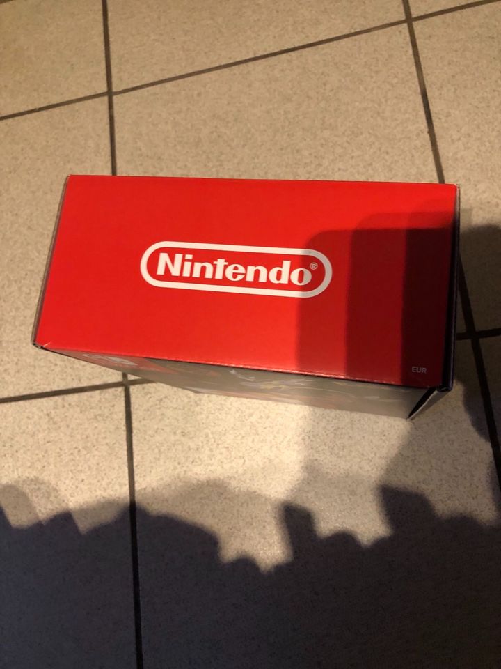Nintendo Switch Oled Neu Pokémon Edition in Wesel