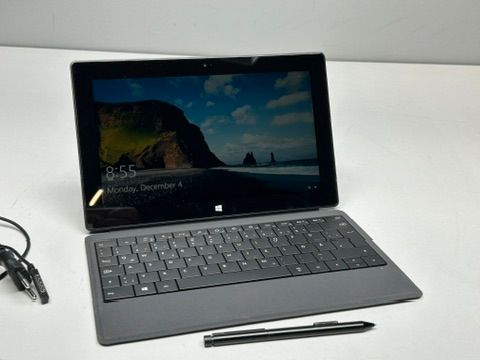 Set: Surface Tablet 64 GB, 1.Gen,Tastatur, Pro Pen-336290-230 in Weilrod 