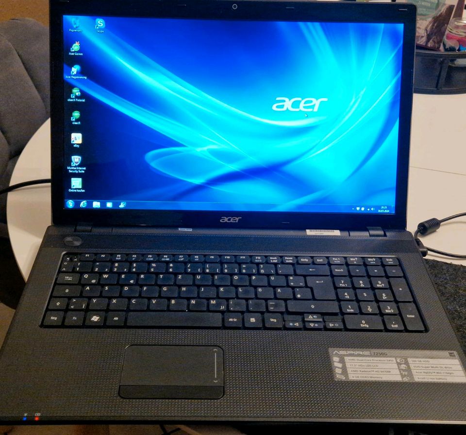 Acer Aspire 7250G Laptop/Notebook/Ext. 2TB in Nortorf