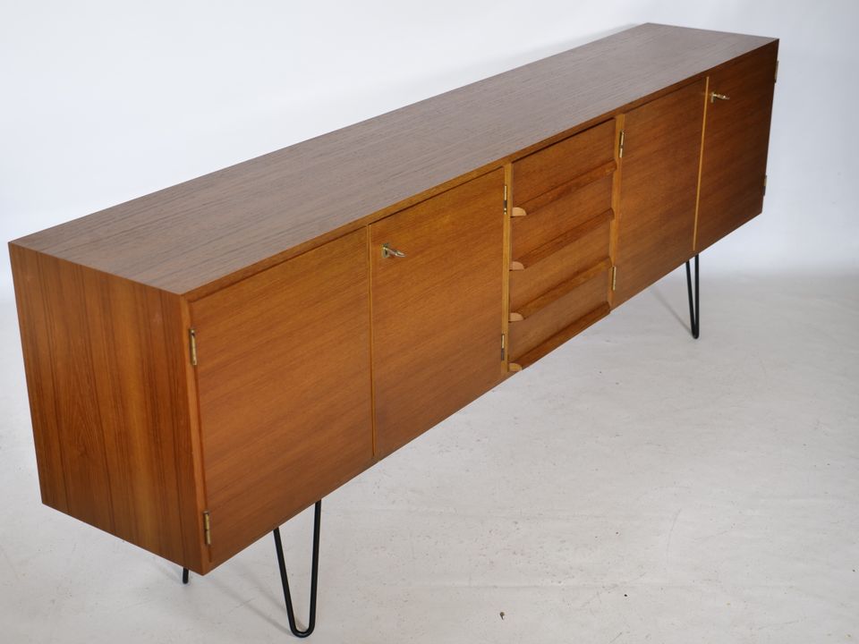 Teak Sideboard 60er Jahre Kommode Vintage Mid-Century Schrank in Mainz