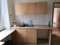 Küche mit Kühlschrank und Waschbecken, Dunstabzugshaube, Schränk. Rheinland-Pfalz - Kaiserslautern Vorschau