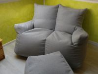 graues Sofa Couch mit dazugehörigem Hocker Sitzsack Sitzcouch Leipzig - Holzhausen Vorschau