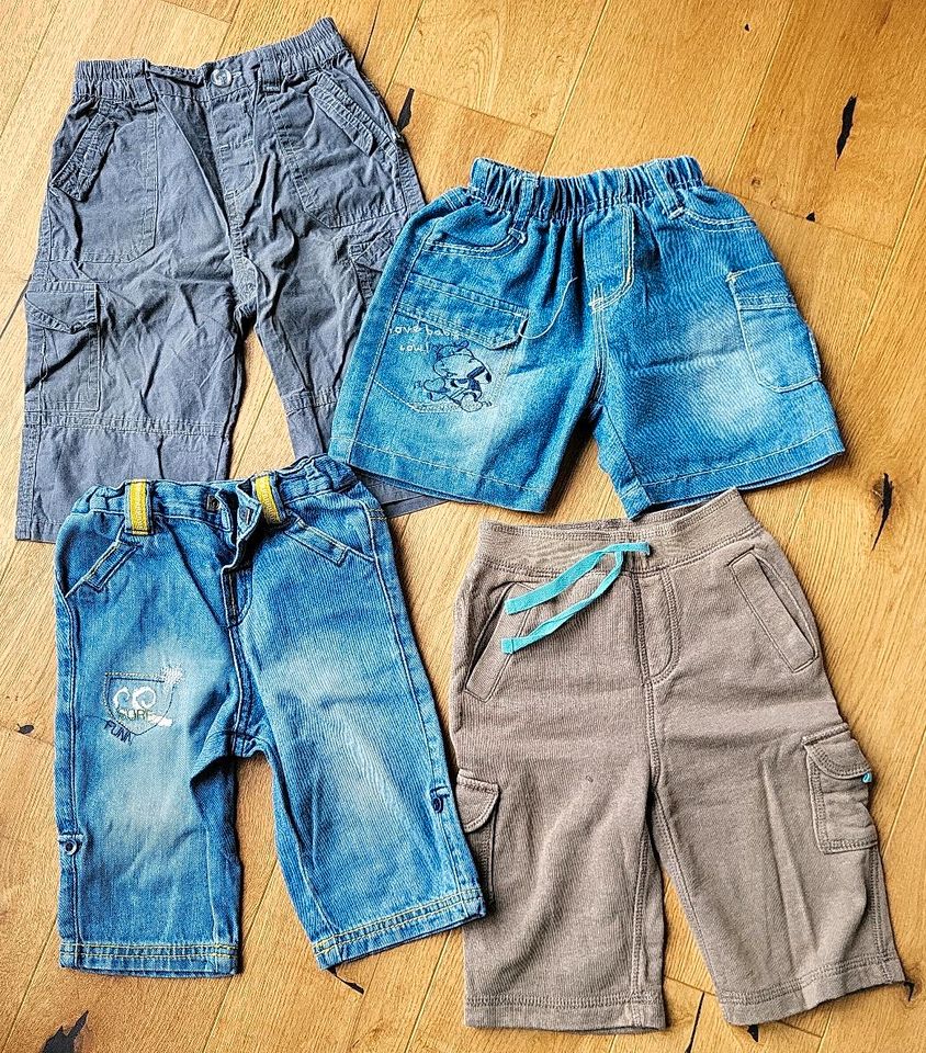 Kleidung Baby Paket Gr. 62 und 68 Hosen Strampler Jacken Shirts in Leipzig