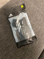 Adidas Schienbeinschützer Predator M 120-140 cm Kind Baden-Württemberg - Esslingen Vorschau