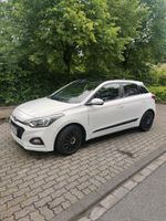 Hyundai i20 Active Style mit 120 PS und Schiebedach Aachen - Aachen-Haaren Vorschau
