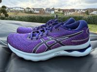 Asics Gel Nimbus 24 Neu Gr. 39,5 Laufschuh Damen Rheinland-Pfalz - Wittgert Vorschau