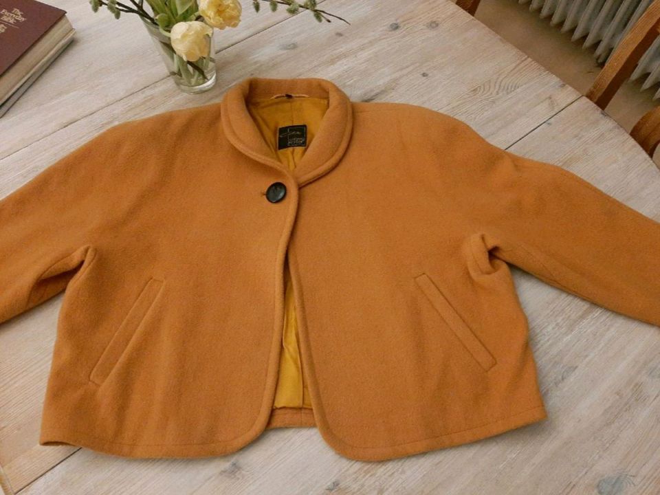 Kurze Jacke, Schurwolle/Kaschmir Colette Wolfgang Kaiser, Vintage in Haiger