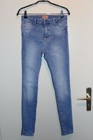 Only Skinny Jeans denim blau Gr. L / L 32 Damen Mädchen Frankfurt am Main - Eschersheim Vorschau