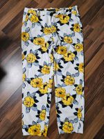 Hose Stoffhose Chinohose Zara Blumenprint Nordrhein-Westfalen - Hagen Vorschau