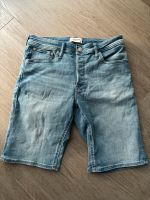 Jeans- Short ( Kinder ) , hellblau, Marke : Jack & Jones, M/170 Niedersachsen - Tarmstedt Vorschau